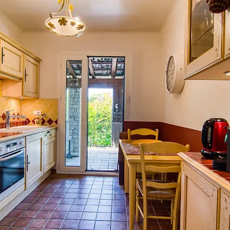 Nyaraló Le Clos Des Oliviers - Cae140 By Interhome Carcès
